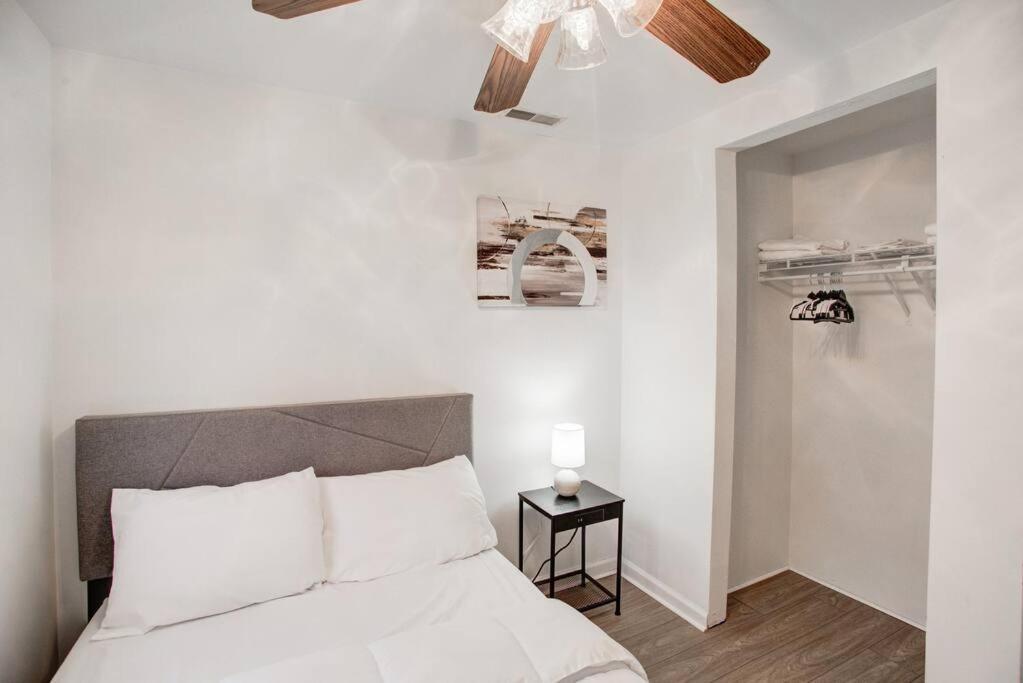 Appartamento Cozy Lux 3Bd House Heart Of Fishtown Sleeps 8 Filadelfia Esterno foto